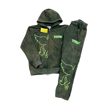 Vivant 'Pegasus' Sweatsuit Set