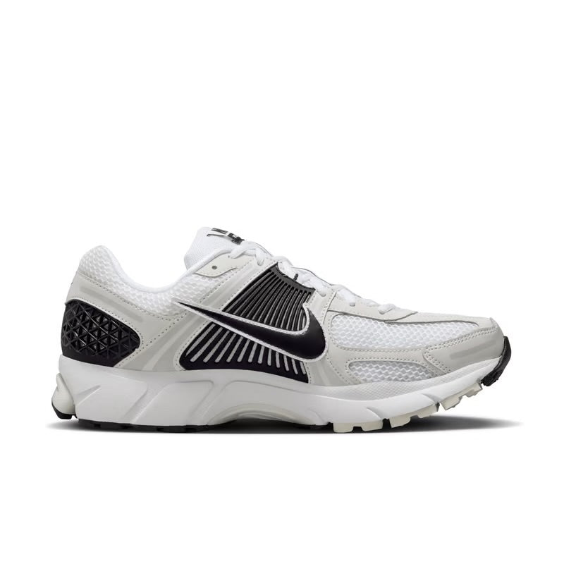 Nike Air Zoom Vomero 5 Panda