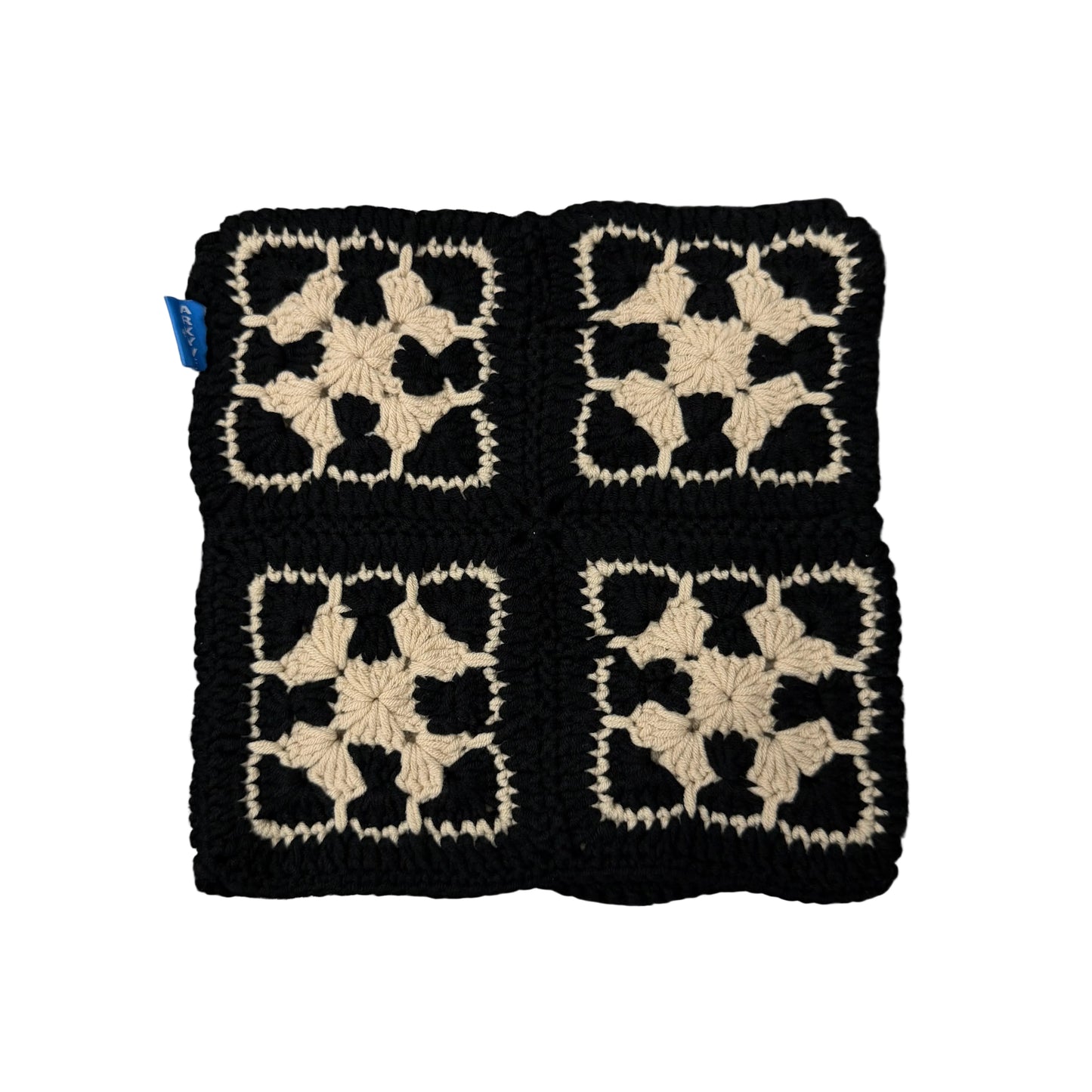Arkyve Crochet ‘Cat Hat’ Beanie Black/Cream