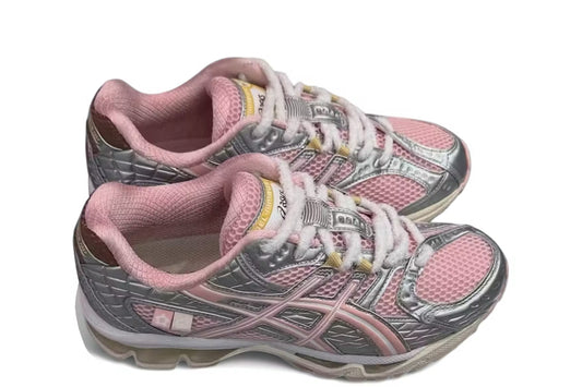 Asics Gel-Nimbus 10.1 VandyThePink x Atmos Banana Split Strawberry