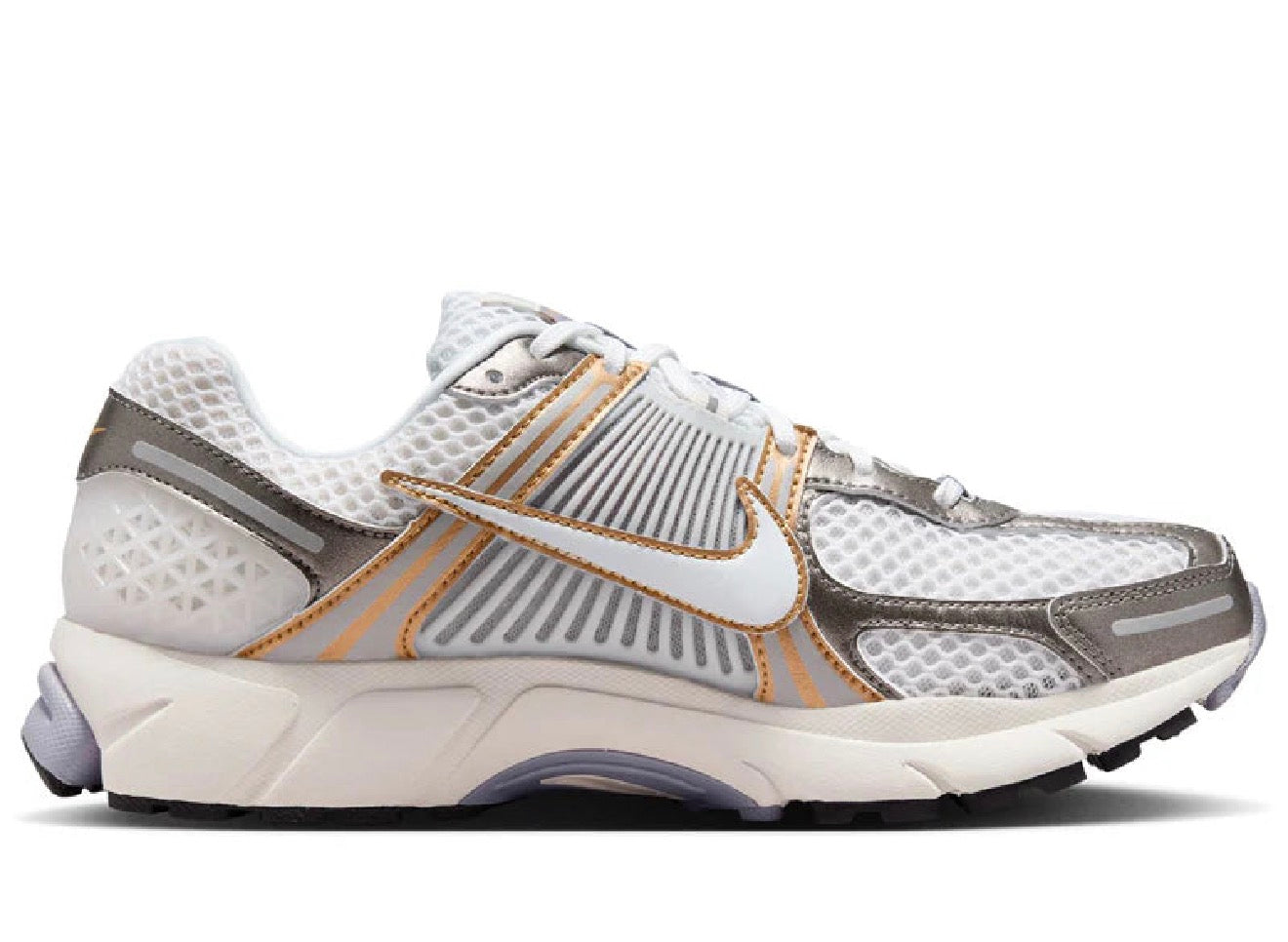 Vomero 5 ‘Platinum Tint Bronze’ (STORY STEAL)